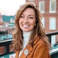 Karen Coppock's Instagram, Twitter & Facebook