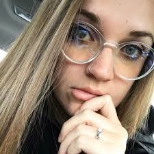 Lauren Eagleson (@xlaureneagleson)