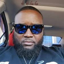 Brian Brey's Instagram, Twitter & Facebook