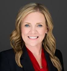 Shauna Sinclair's Instagram, Twitter & Facebook