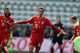 Wolfsburg and bayern munich played 32 matches between them. Oh1 1dzxraze M