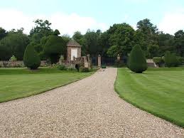 Find the best surface for your new drive & discover the kinds of ideas to take a look at the different types of driveway surfaces and the top driveway ideas to transform your home. 5 Best Gravel For Driveway Types Better Paving Alternatives
