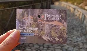 Tourist information eremo santa caterina del sasso. Orari E Prezzi Dell Eremo Santa Caterina Del Sasso Vojagon