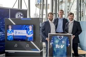 Yelp is a fun and easy way to find, recommend and talk about what's great and not so great in südlohn and beyond. Vr Bank Westmunsterland Partners With Schalke 04 Esports The Esports Observer
