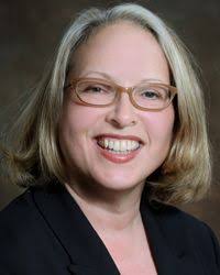 Laurie Dowling's Instagram, Twitter & Facebook