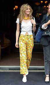 Даша астафьева, сергей фролов, виктория левченко и др. Suki Waterhouse Leaving The Bowery Hotel In Nyc 05 05 2019 Celebmafia