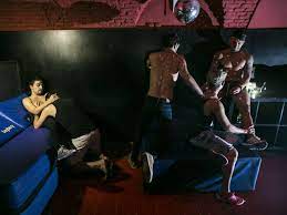 Sex bars: A peek inside the late-night world of Madrid's sex clubs | Spain  | EL PAÍS English Edition