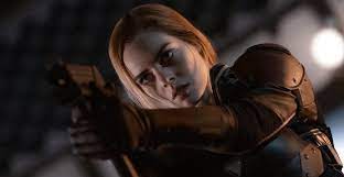 Joe origins stars henry golding as snake eyes, andre koji as storm shadow, iko uwais as hard master, úrsula corberó as baroness, samara weaving as scarlett, haruka abe as akiko and tahehiro hira as kenta. First Look At Samara Weaving And Henry Golding In Snake Eyes Solo Movie Images Bloody Disgusting