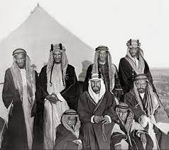 chto nuzhno znat o saudovskoj aravii watercolor pattern background history pictures saudi arabia culture