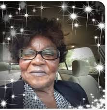 Mae Abrams's Instagram, Twitter & Facebook