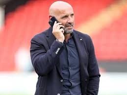 Monchi reacciona a la compra del Sevilla por parte de Sergio Ramos