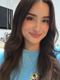 Michaela (@elachae)'s videos with original sound