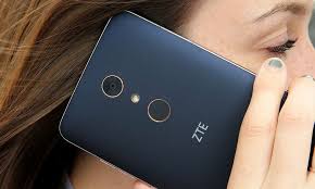 Zte network unlock by code is a very cheap and simple to use service, that supports all zte models from all networks. Zte Zmax Pro No Creeras Lo Que Ofrece Este Movil Por Solo 99 Dolares