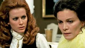 Una lucertola con la pelle di donna