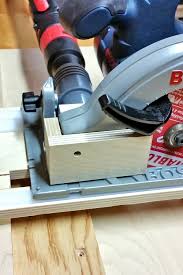 Since the material is thin, laminate flooring cuts quickly when the proper tools are used. How To Cut Laminate Flooring Dust Free With A Circular Saw Dan Pattison