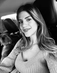 Is there anybody selling Girl Scout cookies in Ponca?