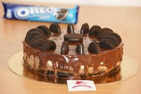 Biscuiti de casa prajituri de craciun scortisoara nucsoara melasa glazura regala. Oreo Cake Yummy Picture Of La Casa De Turta Dulce Brasov Tripadvisor