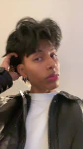 @JADENTILLOU I need the blue pair twin