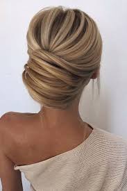 29 juin 2016 découvrez le tableau chignon bas de ginette malo sur pinterest. Bien Choisir Son Chignon De Mariee Conseils Idees Et Photos Wedding Secret