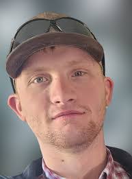 Kevin Ballinger's Instagram, Twitter & Facebook