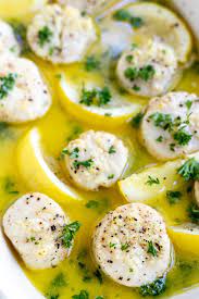 For A Simple Yet Impressive Meal Make These Lemon Garlic Baked Scallops This Easy Dinner Recipe Take Scallop Recipes Baked Scallops Easy Baked Scallops Recipe