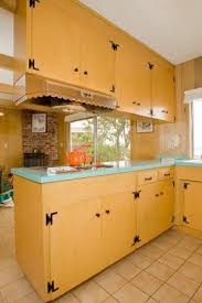 A Colonial Meets Modern 1960s Kitchen To Make You Very Very Happy Farmhouse Kitchen Remodel Cheap Kitchen Remodel Kitchen Remodel