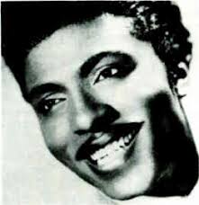 r-„,,,, ,„„,„,