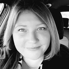 Emma Helms (@emma_helms)