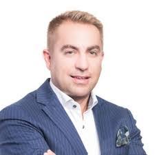 Peter Kacer's Instagram, Twitter & Facebook