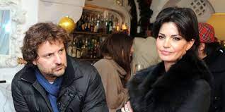 Sembrerebbe proprio che leonardo pieraccioni abbia una nuova fiamma. Leonardo Pieraccioni Ho Chiesto A Laura Torrisi Di Recitare Nel Mio Film Non E Che Mi Abbia Gettato Il Copione In Faccia Ma L Huffpost