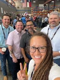 Fernando Stuart's Instagram, Twitter & Facebook