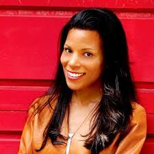 Melanie Breaux's Instagram, Twitter & Facebook