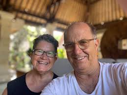 What rentals are available in St. Charles area for $1400 or under with 1+  bedroom?