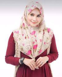 Cara mudah memakai tudung bawal yang hujungnya bulat. Aidijuma By Rizqishopline Aj Group Posts Facebook