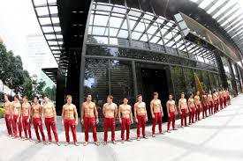 270 orchard road singapore 238857 singapore +65 6 733 8363. Abercrombie Fitch Singapore Presents Topless Models