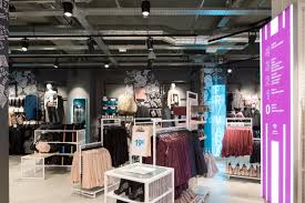 Bringing life to some of the world's most acclaimed spaces, through advanced and innovative lighting ideas. Primark Koenigstrasse 27 27a Stuttgart Take Care Stay Safe