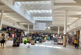 Photos of the bay plaza hotel made by the business and yandex.maps users. About Bay Park Square A Shopping Center In Green Bay Wi A Simon Property