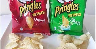 Pringles Minis Fans Get All Nostalgic As Game Changer Snack Makes A Comeback Snacks Sour Cream And Onion Snack Recipes