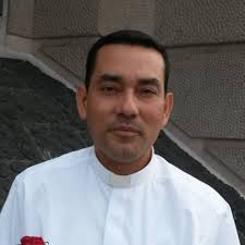 Quédate con nosotros