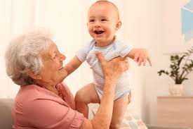 Der genaue zeitpunkt für babys ersten brei ist von kind zu kind verschieden, jedoch sollten sie frühestens nach vollendetem vierten monat und spätestens mit beginn des siebten monats damit beginnen, einige milchmahlzeiten durch. Warum Fleisch Fur Babys Und Senioren Wichtig Ist Fokus Fleisch