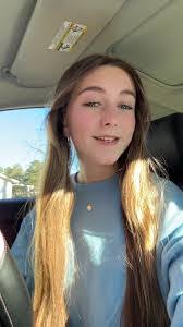 Carmen Haynes's Instagram, Twitter & Facebook