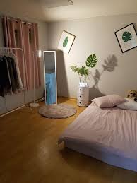 Kemudian, letakkanlah lampu tidur di atas nakas tersebut. Putri On Twitter Mau Dekorasi Kamar Super Simple Ala Pinterest Dengan Barang Barang Murah Bisa Bikin Meja Kantor Terlihat Lebih Rapih Aesthetic A Thread Https T Co Oda3sltyop