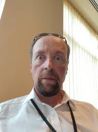 Perussuomalaisten puheenjohtaja, kansanedustaja / chairman of finns party, member of parliament we/us/our. Jussi Halla Aho A Twitteren Protestoin Enka Aja Partaa