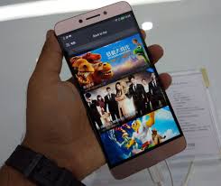 LeEco Le Max 2 with 5.7-inch QHD ...