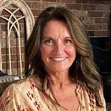 Heather Plemmons's Instagram, Twitter & Facebook