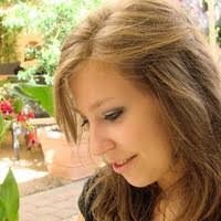 Marie Beller's Instagram, Twitter & Facebook