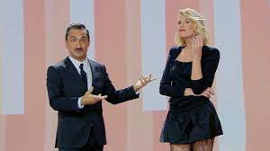 I fan però notano un particolare inquietante. Le Iene Come Rivedere La Puntata Del 26 Novembre In Streaming Le Iene Mediaset Infinity