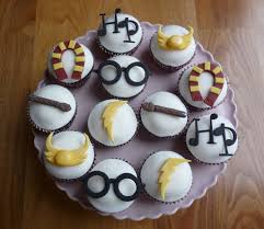 Get inspiration for your next hp movie marathon with the carefully selected themed snacks below: Harry Potter Themed Cupcakes Chocolate Mudcake Cupcakes Fo Flickr