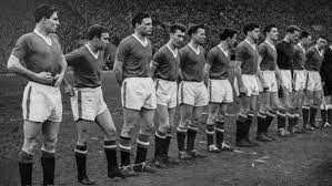 Feb 06, 2018 · the crowd sang the flowers of manchester, a song written in tribute to those who died in the crash, containing the lines: Flowers Of Manchester Man Utd S Busby Babes Are Forever Remembered The Week Uk
