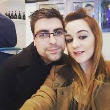 vicky hobson (@HobsonVicky)